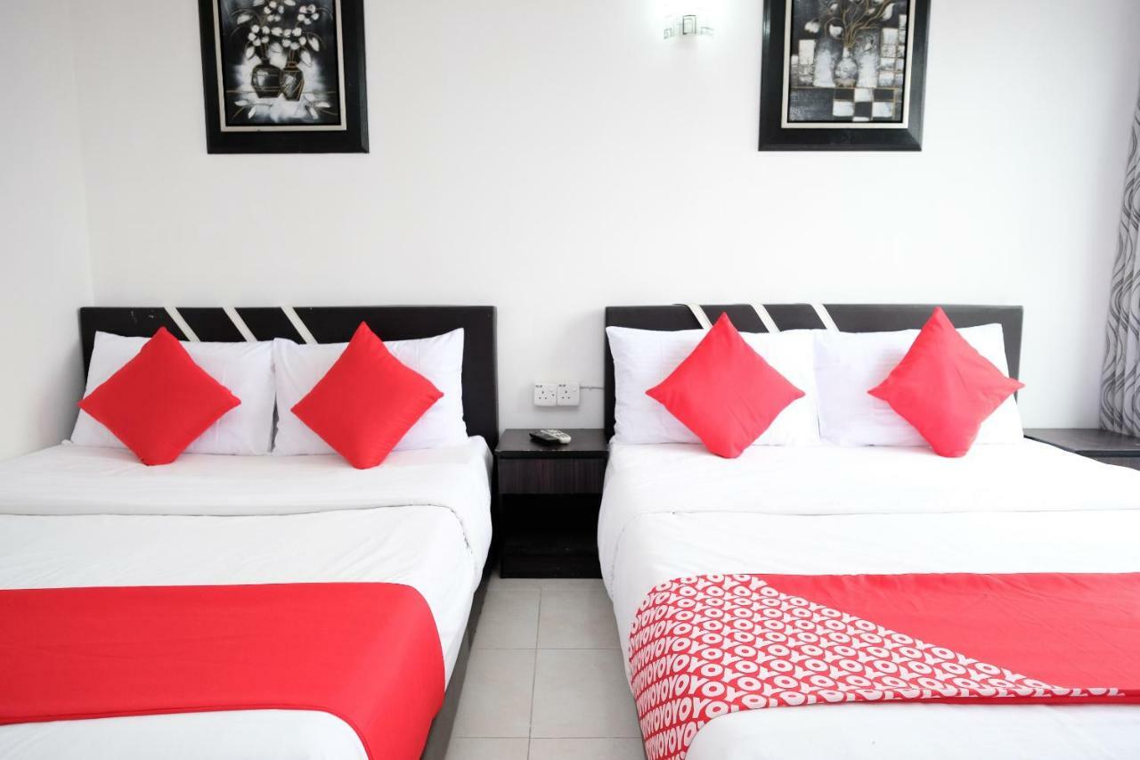 Oyo 711 Tawaquf Inn Kampong Telaga Batin Екстериор снимка